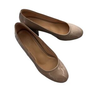 Vionic Carmel Taupe Women's Pumps- size 9